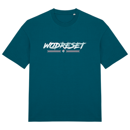 Camiseta oversize "Came Late. Stayed Anyway"